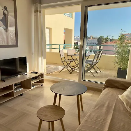 Апартаменты Les Pins Bleus, T2, 4p, Ac, Pk, Et Piscine Антиб